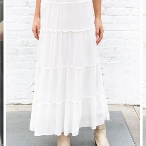 Izzy Skirt by Brandy Melville